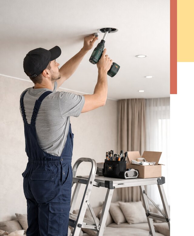 Установка и монтаж точечных светильников в натяжной потолок в Шумерле от 1955 руб. | ОТДЕЛОЧНИК-Шмр